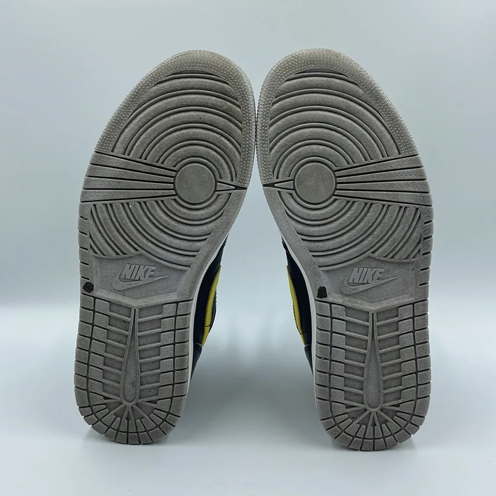 Air‎ Jordan 1 Mid Retro Sneakers, Men’s sz 8.5